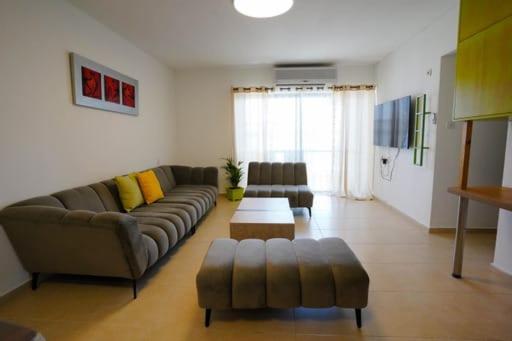 פנורמה לים האדום Appartement Eilat Buitenkant foto